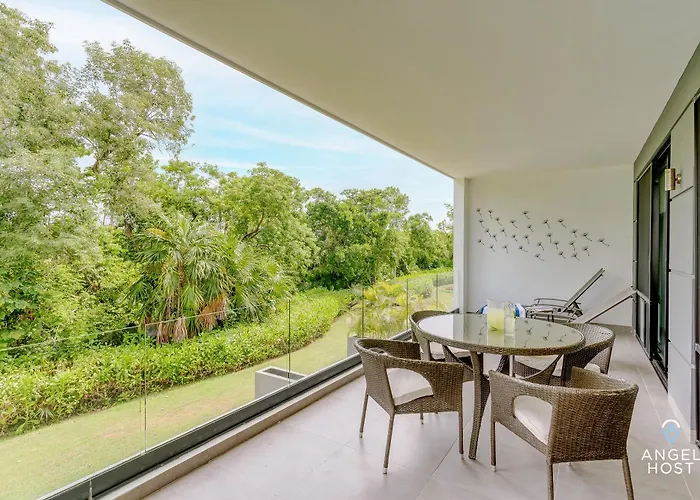 Apartamento Golfers' Paradise At Nick Price Residences!